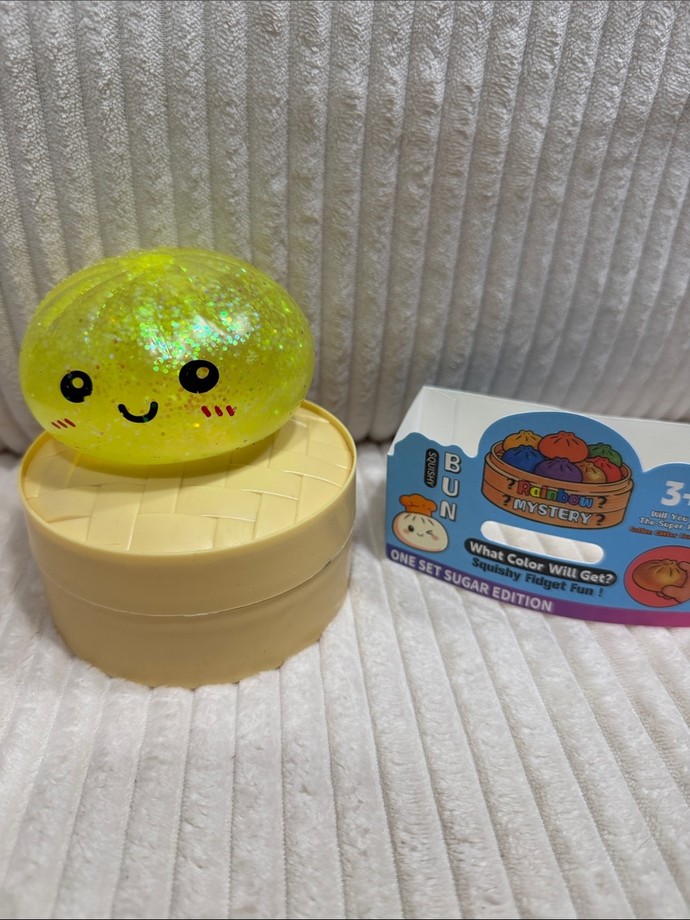 YELLOW GLITTER DUMPLING - Squishy Bun Rainbow Mystery- New. In package. As Is.